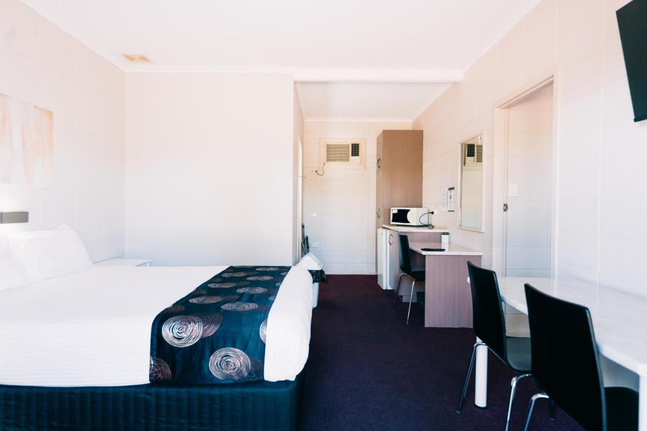 Motel Poinsettia Port Augusta Exterior foto