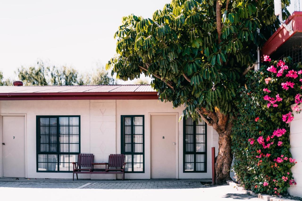 Motel Poinsettia Port Augusta Exterior foto